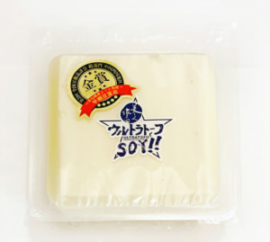 B'Zの曲?話題沸騰!「そして輝くウルトラトーフ(SOY!)」どこで買える?